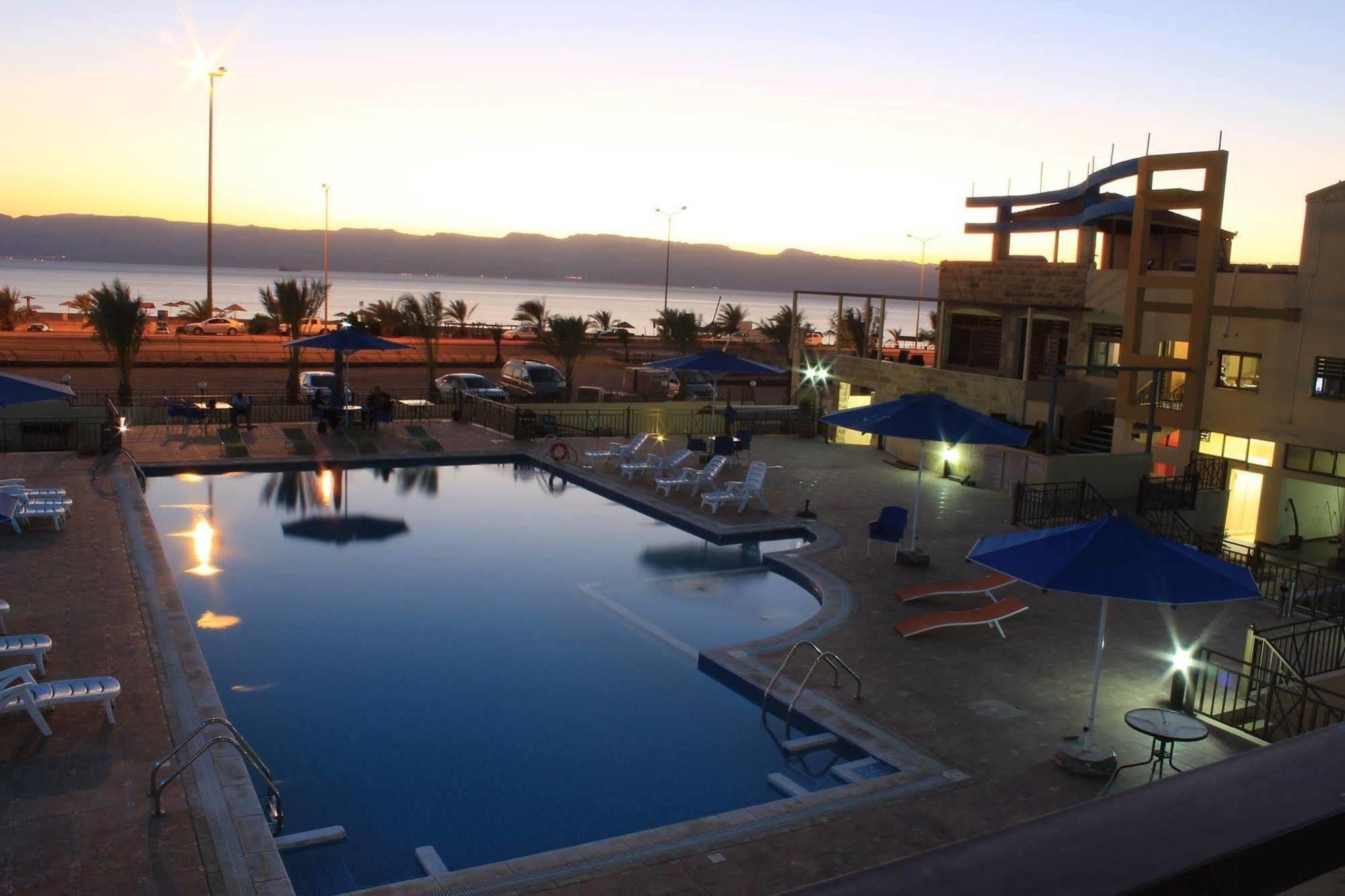 Almarsa Village Resort Aqaba Exterior photo